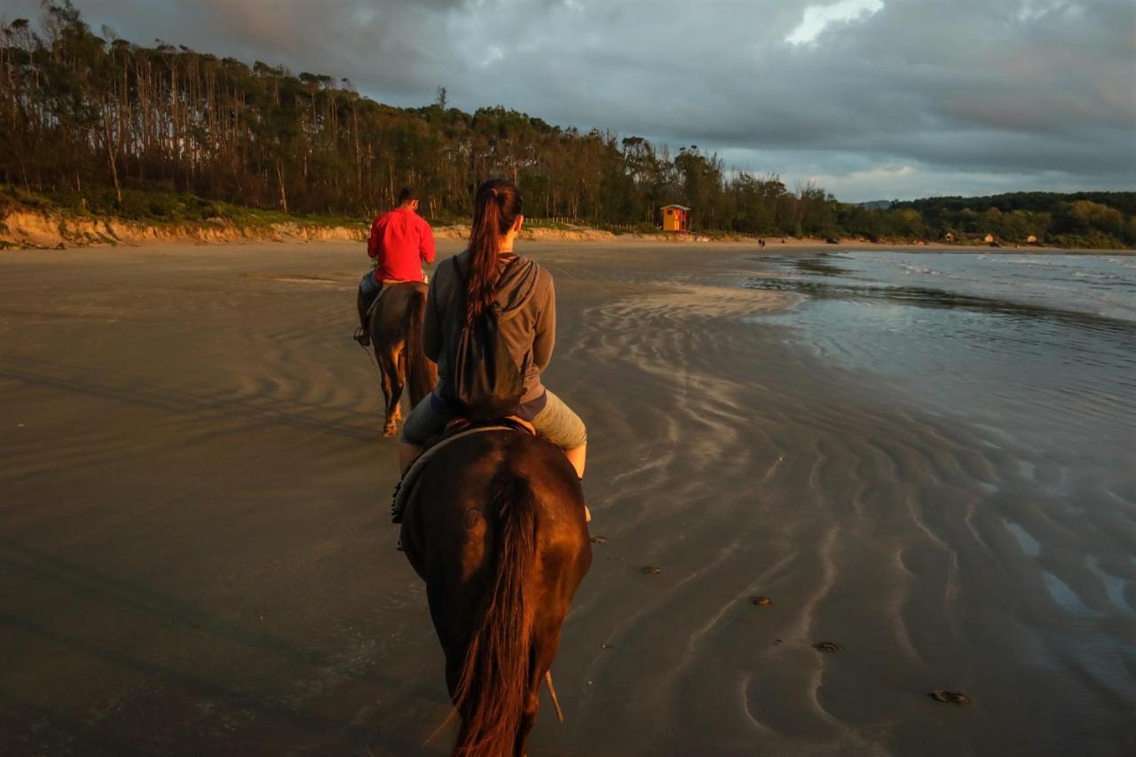 Pousada Caminho Do Rei Praia do Rosa Exteriör bild